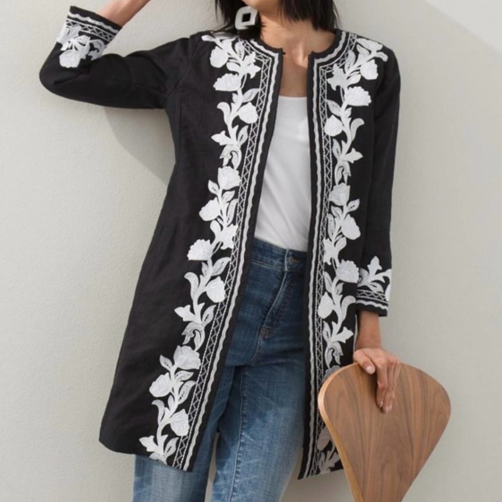 Chico's Black Jacket Blazer Cardigan with White Embroidery 100% Linen size 4 XXL